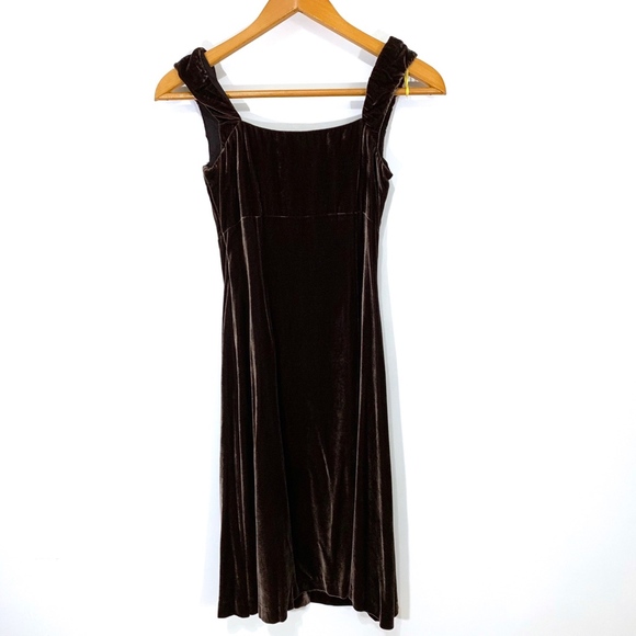 Odille Brown Velvet Midi Dress - Picture 6 of 6